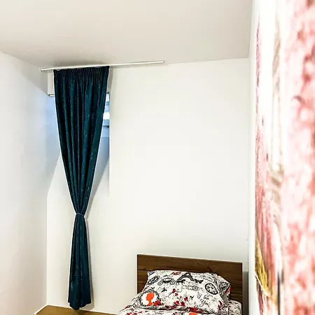 Private In Silvy's Pretty House Ostello Burgas